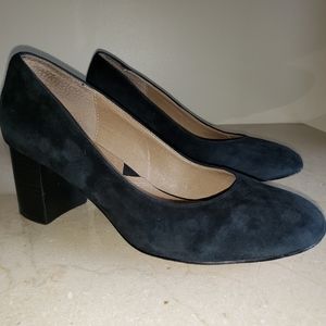 Adrienne Vittani Black Gille Block Pumps